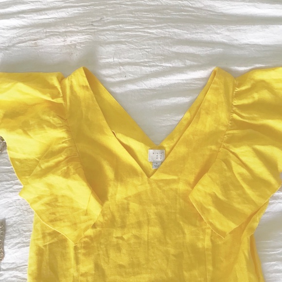 Yellow Flutter Sleeve Mini Dress - Picture 2 of 2